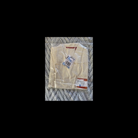 The Havanera Co. Guayabera Four-Pocket Button-Down Shirt - Picture 4 of 4